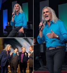 Day 2 of Bill and Gloria Gaither's Homecoming in Virginia! Guy Penrod  surprised everyone by stoping in unexpectedly while in the area. Bill  immediately invited him onstage to sing with everyone. This