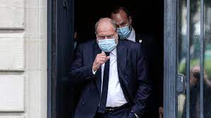 Une nomination qui fait grincer beaucoup de dents, dans différents milieux politiques, eu égard des sorties passées de. V0welerlfdtqfm