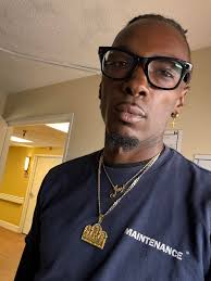 Introduction of Jay, maintenance director and small business owner