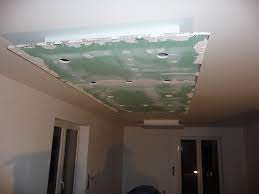 Kaufen sie nicht solche beleuchtungskörper deren decke nach oben gerichtet ist dies führt zum ausbleichen der decke. Lampe Badezimmer Decke Haus Mobel Indirektes Licht Trockenbau Abgehangte Decke Led Bad Ambilight Badezimmer Decken Badezimmer Beleuchtung Decke