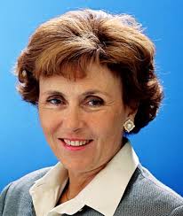 Premier ministre de françois mitterrand du 15 mai 1991 au 2 avril 1992, elle est à ce jour la seule femme à avoir accédé à. Cette Annee La 1991