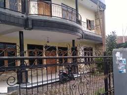 Fungsinya, lebih kepada mempercantik konsep rumah dengan pemilihan desain vertikal dan menyatu dari dasar rumah hingga bagian lantai keduanya. 12 Desain Eksterior Tiang Teras Rumah Minimalis Rumah Minimalis