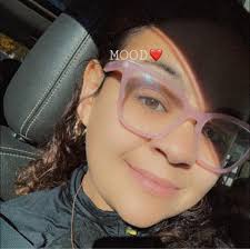 Where to find a free toy bin and queen size mattress?