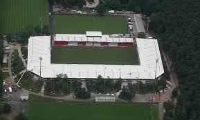 Ze hielden ook afstand van elkaar. Anfahrt Und Infos Zum Asuwartsspiel Beim 1 Fc Union Berlin