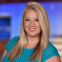 Amanda Marek's Instagram, Twitter & Facebook