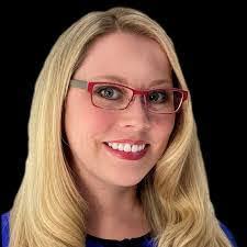 Emily Houchin's Instagram, Twitter & Facebook