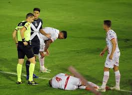 Huracan in actual season average scored 1.09 goals per match. Las Polemicas Que Dejo Huracan Independiente Con La Lupa Sobre El Arbitraje De Nicolas Lamolina Radio La Mira