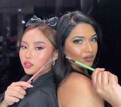 Probably our favorite theme day in MAC MOE 🤩 @maccosmetics  @mac.malloftheemirates @maceducationmiddleeast @maccosmeticsmiddleeast  @laportepooja @andrushcaz @janinekhorsley @noemi_maria_magdalena  @dahliadamen @laylaatallah @floresmelanie