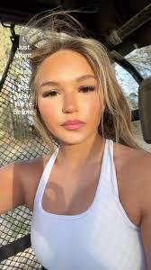 Sophie Mock's Instagram, Twitter & Facebook