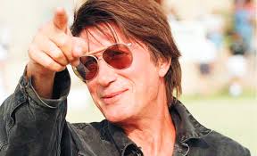 Jacques dutronc voit le le jour le 28 avril 1943, à paris. Jacques Dutronc Roi Du Cool Causeur