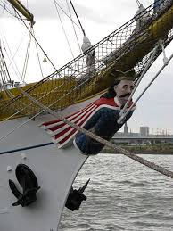 Le Mircea Figure De Proue Grands Voiliers Bateau De Croisiere Voilier