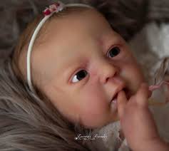 Reborn Baby Mindy by Adrie Stoete