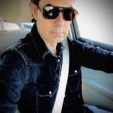 Thomas Bellow's Instagram, Twitter & Facebook