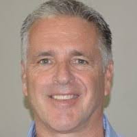 Robin Mcardle's Instagram, Twitter & Facebook