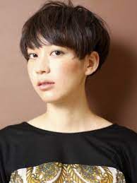 ショートヘア めがね 原宿 google search ミディアムショートヘア ショートヘア 女の子 ヘアスタイル