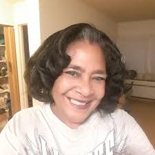 Are you looking for a full-time, permanent, position with benefits? QVC's  Fulfillment Center Florence, South Carolina is currently recruiting Team  Members! Apply Today- https://bit.ly/3tBFXKb • Starting Pay $12/hour &  receive 4 pay