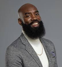 Music producer and 'Ready to Love' bachelor AJ releases EP 'just for women'