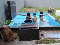 Kami siap memberikan konsep taman dan kolam di rumah anda. Buat Kolam Renang Murah Mini Secara Diy Ini Cara