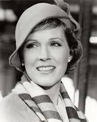 🌷🍂🌷🔥🔥🔥**Great. How complete a star was Julie Andrews?** *This movie  is very interesting even though it was filmed a long time ago, that this  scene shows the multicultural experience of the big