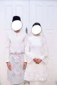 Tempahan baju nikah putih, lace dgn gabungan manik ungu dan pink. 20 Trend Terbaru Baju Nikah Kurung Pahang Lace Lamaz Morradean