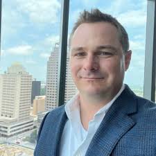 Shawn Marlow (@itsamarlow)