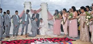 9:44 nadia sangeet 30 013 просмотров. Krishna Ali Tie The Knot Pressreader