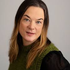 Heidi Pedersen's Instagram, Twitter & Facebook