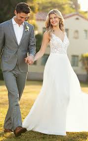 Elegant Beach Wedding Dress With Lace And Chiffon Stella York Wedding Dresses In 2020 Stella York Wedding Dress A Line Wedding Dress Bridal Couture