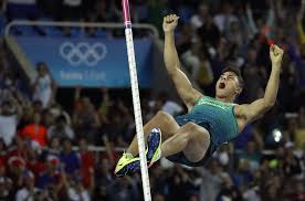 In 2012, he won the gold medal at the world junior. Hallen Istaf Berlin Mit Stabhochsprung Olympiasieger Thiago Braz Da Silva