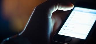 By remote control we truly mean remote control—you can take over the mouse and keyboard and use the computer you've connected to just like your own. How To Use Your Smartphone As A Mouse Keyboard And Remote Control For Your Pc