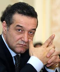 Nicolae stanciu a elucidat misterul despre gestul sau din meciul cu anglia. Chelsea S Jose Mourinho Refused Visit With Steaua Bucharest S Jailed Owner Gigi Becali Football Sport Express Co Uk