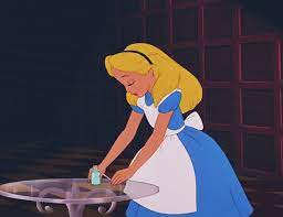 Pin By Scarletmoon On Fondos Alice In Wonderland Cartoon Disney Alice Disney Ladies