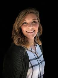 Sara Ellington's Instagram, Twitter & Facebook