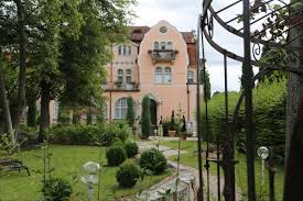 Ab 105€ (1̶3̶1̶€̶) bei tripadvisor: Willkommen Villa Thea Bad Kissingen
