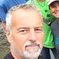 Mark Lougheed's Instagram, Twitter & Facebook