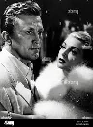 Lana turner bad beautiful hi-res stock photography and images