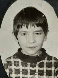 Hola amigas y amigos de Tampico Antiguo paisanos, les saludo con el cariño  de siempre. Hoy les, platicare la historia del primer "casting" de mi hija  Mara Escalante. Fue en el año