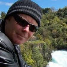 Stream Michael Hollywood music