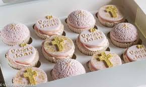 Hi cake hunters, on this occasion we try to show you other pictures of delicious birthday cake to us, if ever you are in need them as inspiration. Bespoke Cupcakes Designed Freshly Baked By Victoria Jane Bakes