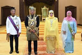 Perarakan kenderaan rasmi ydp agong (yang biasa dilihat) di malaysia dan juga semasa lawatan rasmi di istana bogor, jawa. Titah Nasihat Keprihatinan Agong Dihargai Rakyat Pm Muhyiddin Pejabat Perdana Menteri Malaysia