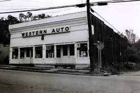 Western Auto Store Back In The Day Old Gas Stations Auto Repair Shop Springville