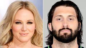 We did not find results for: Jewel Is Dating Nfl Hunk Charlie Whitehurst Details