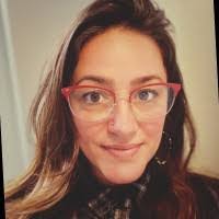 Emily Shea's Instagram, Twitter & Facebook