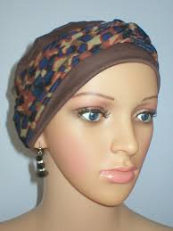 Patterned chemo hat sets