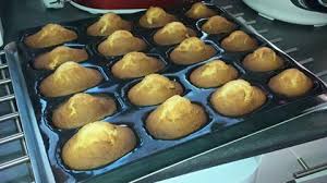 Madeleines Top Chrono Au Thermomix La Cuisine By Alex Thermomix Recette Recette Madeleine Moelleuse Madeleines Thermomix