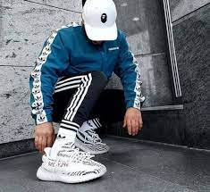 Adidas Yeezy Boost 350 V2 Triple White Cream Free Shipping Via Dhl Price Mens Outfits Yeezy Outfit Yeezy Boost 350 Outfit