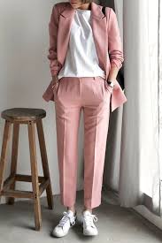 Black And Pink Suit Women A Sporty Cool Way To Wear A Pant Suit Suits And Sneakers Fashion Trendy Fashion