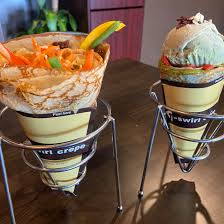 Image result for tbn:U9-jjCeq6c4_NM::image.mabulle.com/l/lo/loonie.mabulle.com/crepes.png