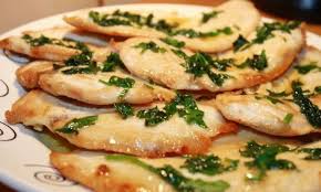 10 ramas de cebollín, picadas finamente. Filetes De Pollo Con Salsa De Limon En La Comunidad De Cocina Hogarutil Com Filete De Pollo Pollo En Salsa Pollo