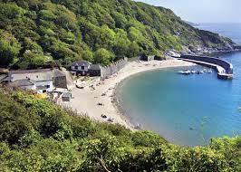 Polkerris Cornwall My Sister Fell Off The Cannon In The Pub On The Beach Garden And Broke Her Arm Places In Cornwall Cornwall Beaches Holidays In Cornwall